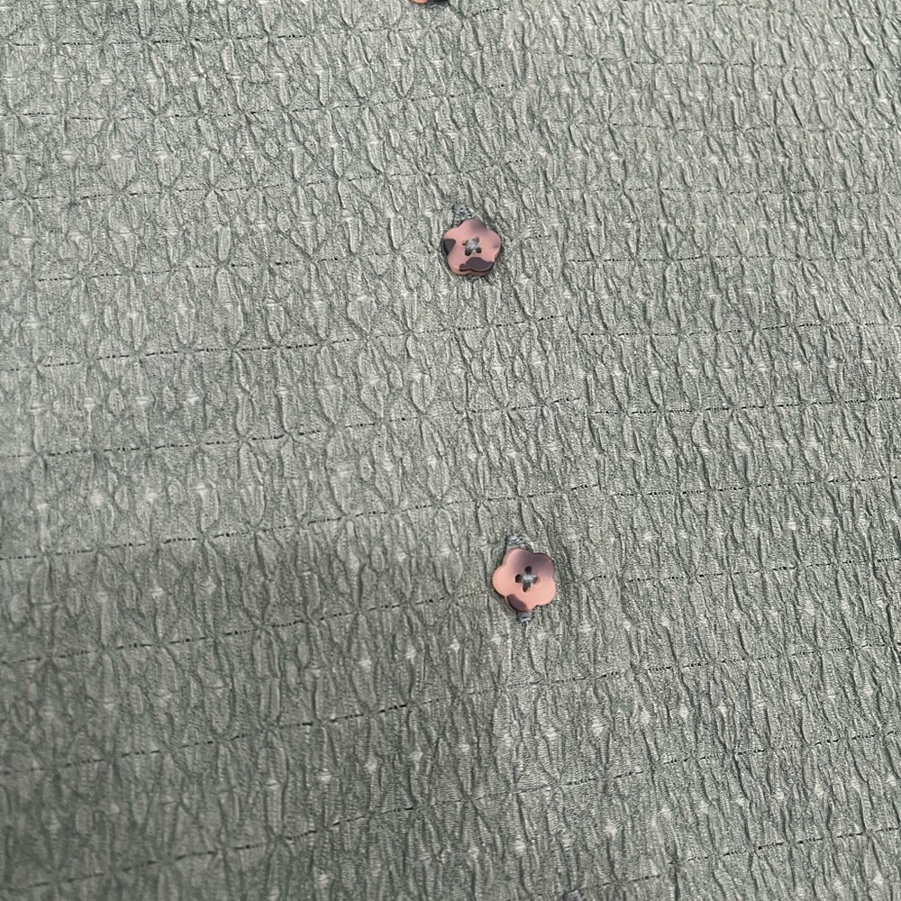 Madewell Green Crinkle-Knit Button-Front Top - Picture 8 of 9